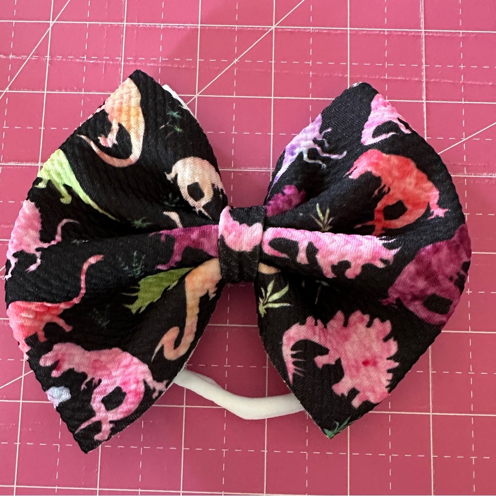 Handmade Dino 🦕 headband bow 🎀